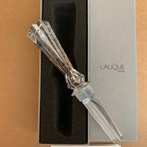 Lalique Crystal Bottlestopper